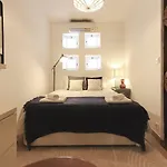 Golden Castle Studio By Homing